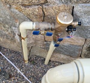 small backflow device